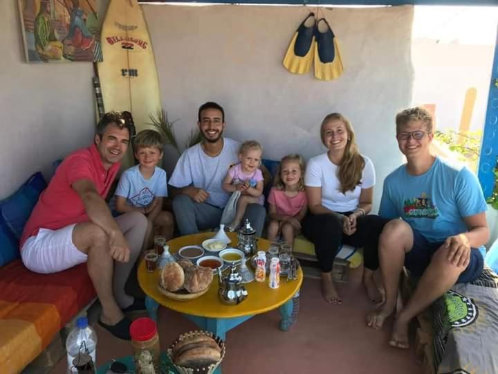 Хостел Surf Housemaroc Эс-Сувейра Экстерьер фото
