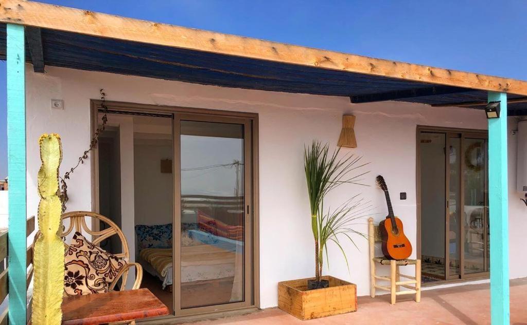 Хостел Surf Housemaroc Эс-Сувейра Экстерьер фото