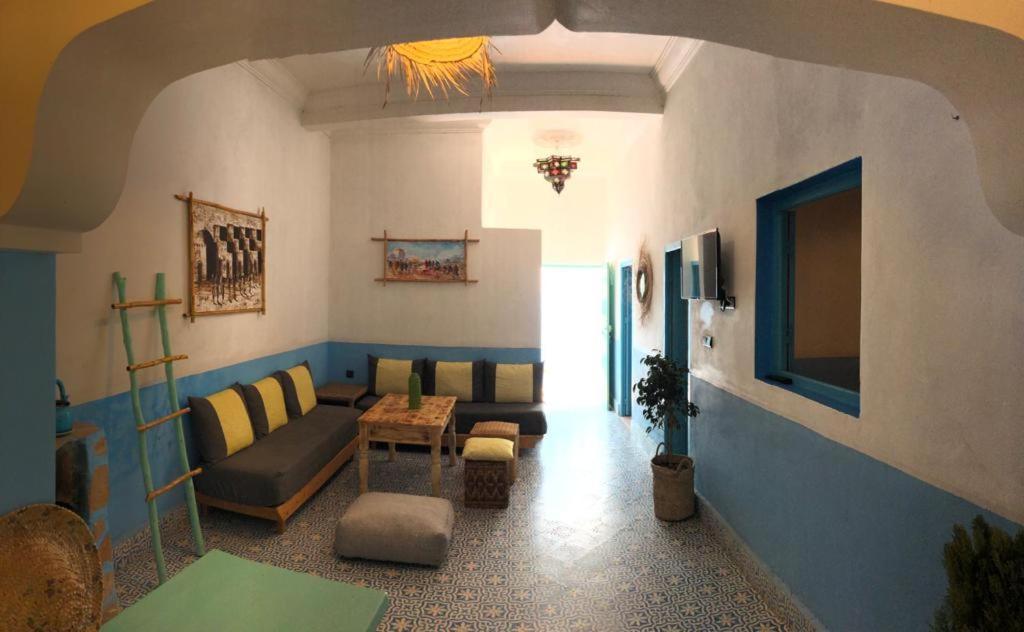 Хостел Surf Housemaroc Эс-Сувейра Экстерьер фото
