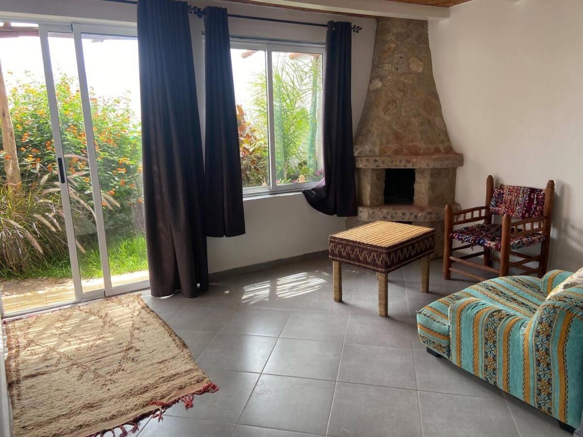 Хостел Surf Housemaroc Эс-Сувейра Экстерьер фото