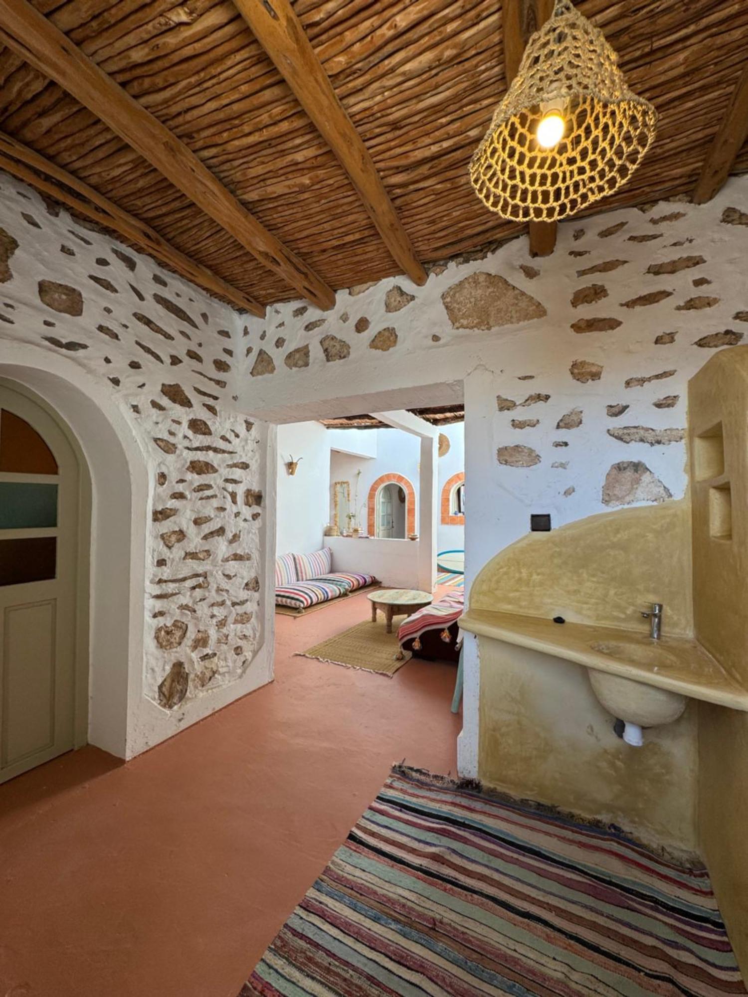 Хостел Surf Housemaroc Эс-Сувейра Экстерьер фото